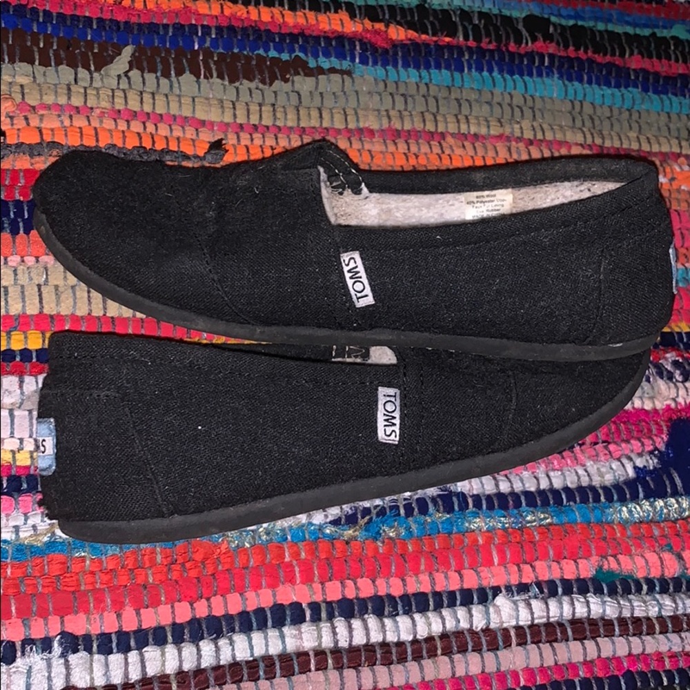 Toms (Gray)